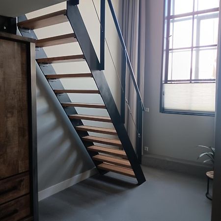 Boutique Hotel De Oude Veste ヘレヴートスライス エクステリア 写真