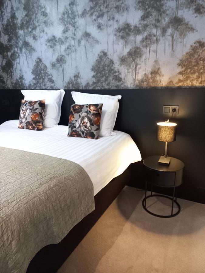 Boutique Hotel De Oude Veste ヘレヴートスライス エクステリア 写真