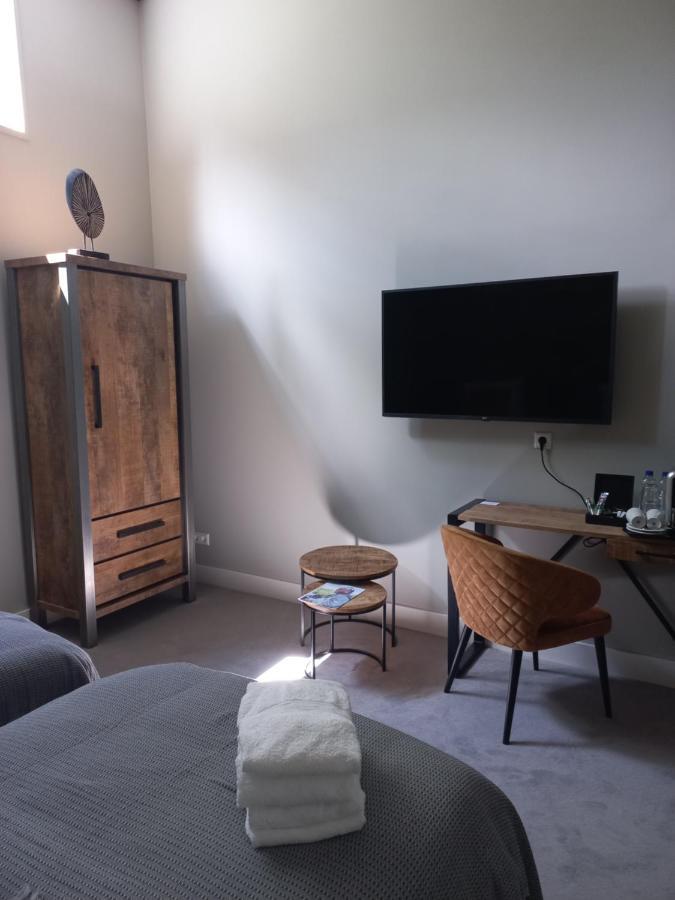Boutique Hotel De Oude Veste ヘレヴートスライス エクステリア 写真